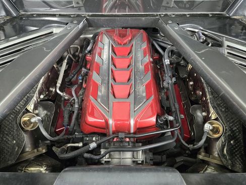 Used 2023 Chevrolet Corvette Stingray Preferred Cpe w/ Z51 Performance Package RWD image 33