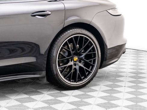 Used 2023 Porsche Panamera 4 Platinum Edition AWD/4WD image 34