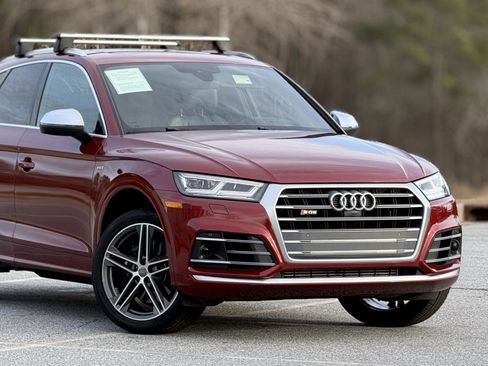 Used 2018 Audi SQ5 Prestige w/ Prestige Package image 47
