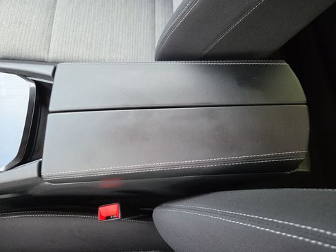 Used 2023 Nissan Rogue SV FWD image 20