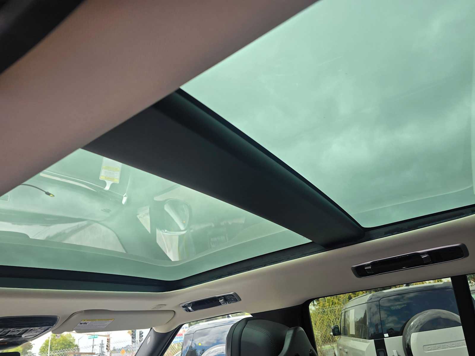 New 2027 Land Rover Range Rover SE AWD/4WD image 20