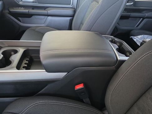 New 2026 RAM 1500 Big Horn AWD/4WD image 9