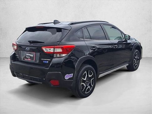 Used 2019 Subaru Crosstrek image 5
