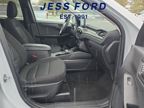 Used 2025 Ford Escape Active image 9