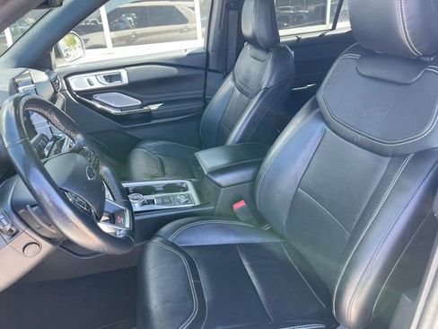 Used 2022 Ford Explorer ST w/ Equipment Group 401A AWD/4WD image 12