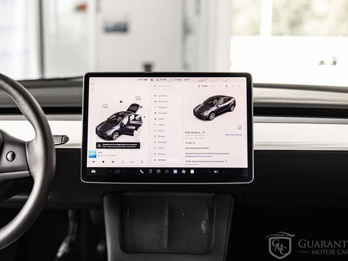 Used 2023 Tesla Model Y Long Range AWD/4WD image 34