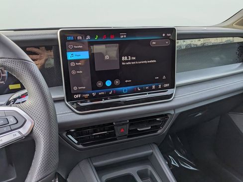 New 2026 Volkswagen Tiguan SE R-Line FWD image 21