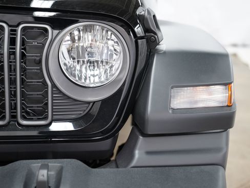 New 2025 Jeep Wrangler Sport S image 14