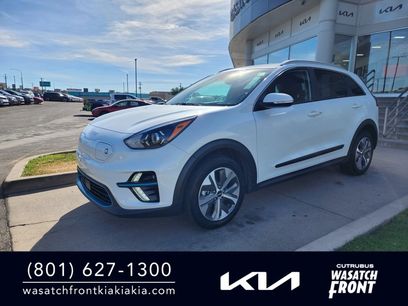 Certified 2022 Kia Niro EX w/ Cold Weather Package