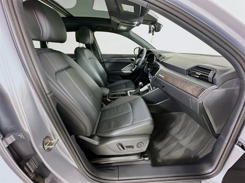 Used 2021 Audi Q3 2.0T Premium Plus w/ Premium Plus Package image 30