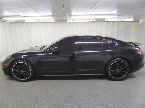 Used 2018 Porsche Panamera 4 AWD/4WD image 4