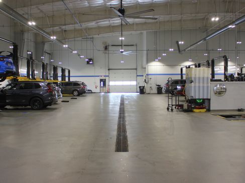 Used 2019 Ford Edge SEL w/ Equipment Group 201A image 19