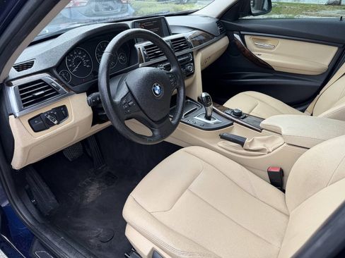 Used 2017 BMW 320i xDrive Sedan AWD/4WD image 8