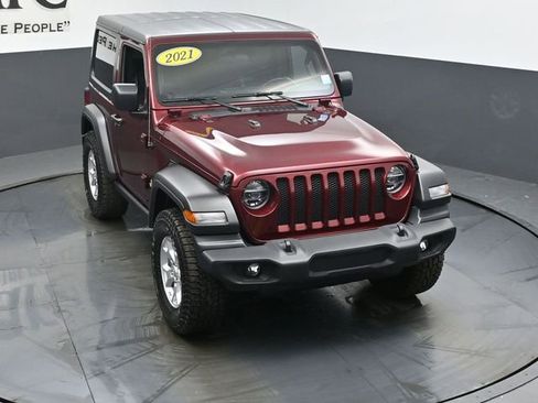 Used 2021 Jeep Wrangler Sport image 41
