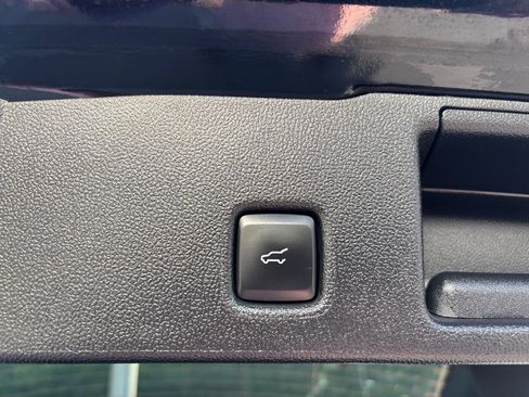 Used 2024 Ford Escape Platinum w/ Premium Technology Package image 15