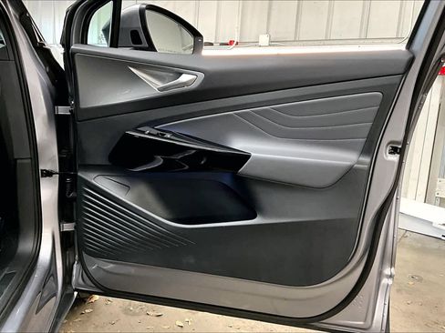 Used 2023 Volkswagen ID.4 Pro S image 27