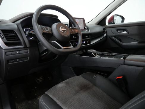 Used 2023 Nissan Rogue SV FWD image 10