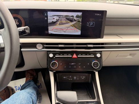 Used 2025 Hyundai Tucson SEL FWD image 18