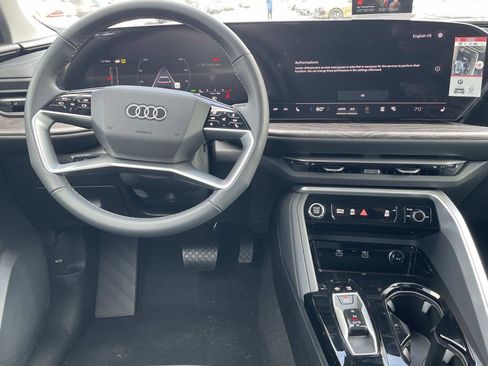 New 2025 Audi Q5 Premium Plus image 14