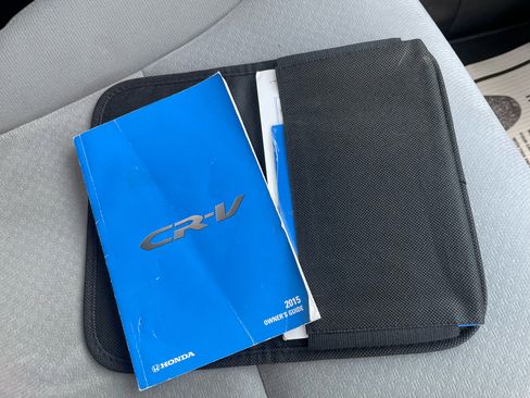 Used 2015 Honda CR-V LX image 32