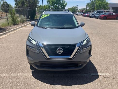 Used 2021 Nissan Rogue SL AWD/4WD image 2