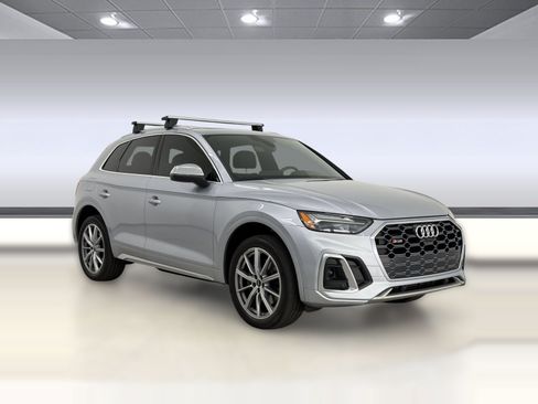 Certified 2023 Audi SQ5 Premium Plus w/ Premium Plus Package AWD/4WD image 7