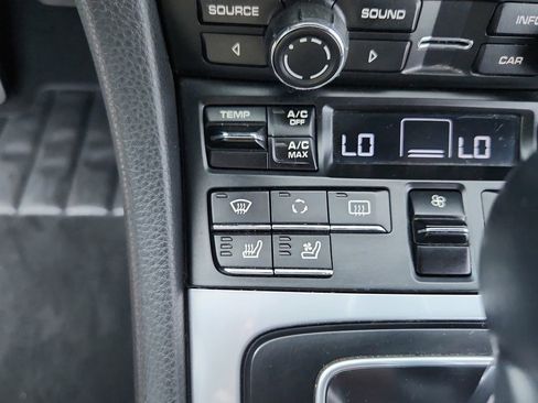 Used 2012 Porsche 911 Carrera S image 23