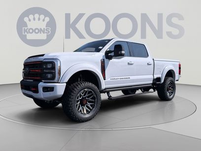 New 2026 Ford F250 Lariat w/ Black Appearance Package