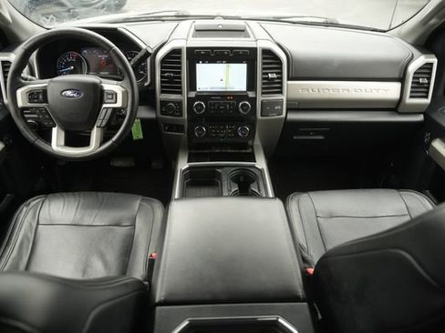 Certified 2019 Ford F250 Lariat w/ Lariat Value Package image 20