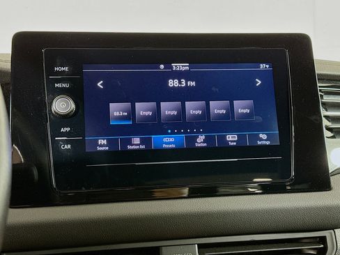 Used 2025 Volkswagen Jetta Sport image 21