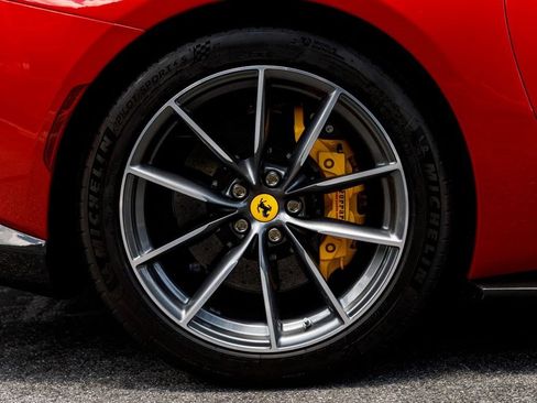 Used 2023 Ferrari 812 GTS RWD image 38