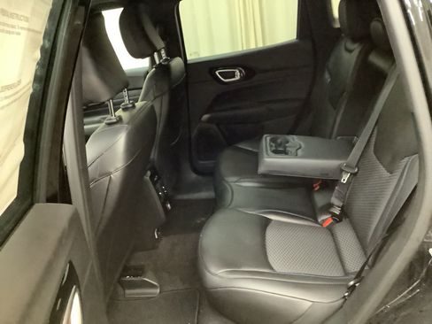 New 2026 Jeep Compass Latitude AWD/4WD image 25
