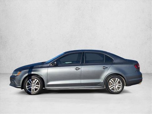 Used 2018 Volkswagen Jetta S image 8
