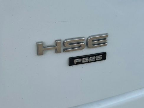 Used 2022 Land Rover Range Rover P525 Westminster Edition AWD/4WD image 13