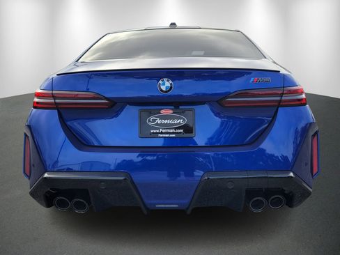 New 2026 BMW M5 image 6