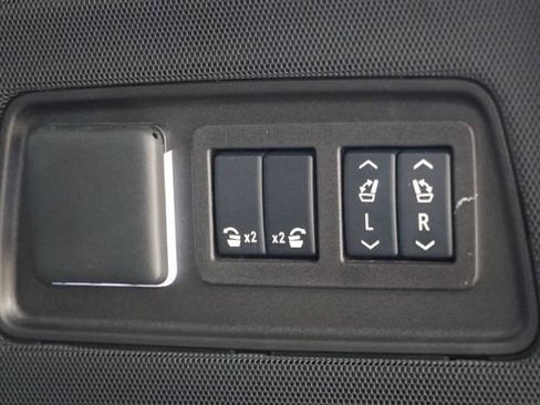 Used 2024 Cadillac Escalade Premium Luxury Platinum AWD/4WD image 41