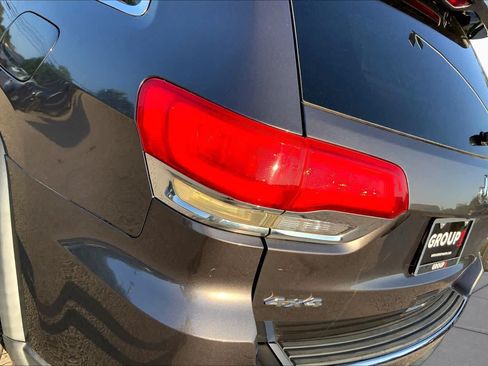 Used 2015 Jeep Grand Cherokee Limited AWD/4WD image 29
