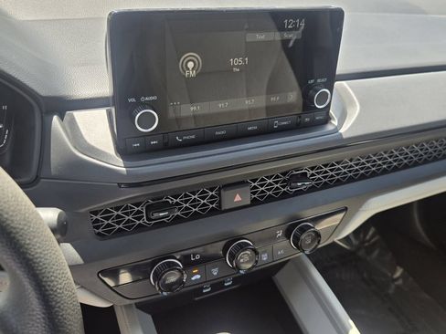 Used 2025 Honda Accord LX image 20