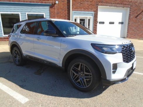 New 2026 Ford Explorer ST-Line AWD/4WD image 43