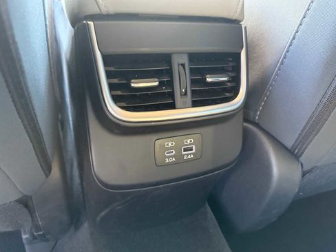 Certified 2025 Subaru Outback Premium w/ Popular Package #1A image 17