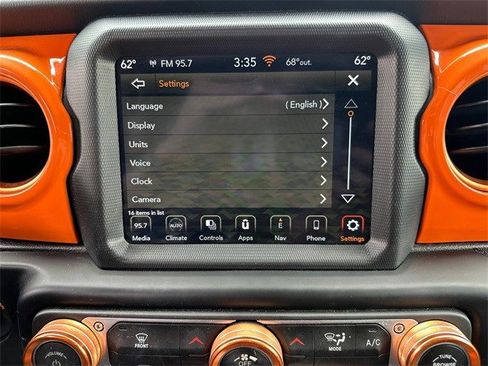 Used 2021 Jeep Gladiator Mojave image 29