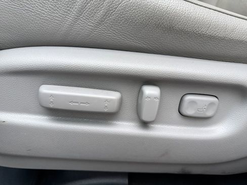 Used 2023 Honda Passport EX-L image 16