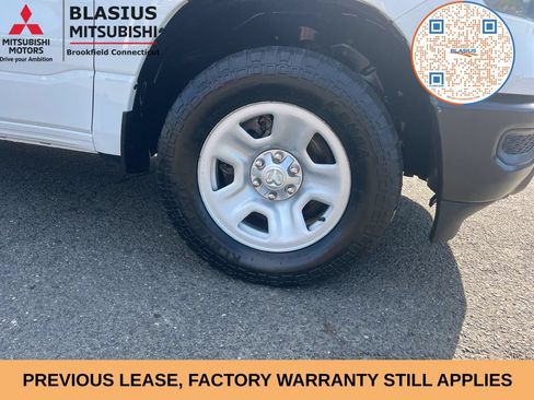 Used 2024 RAM 1500 Tradesman w/ Power Driver Seat Group AWD/4WD image 3