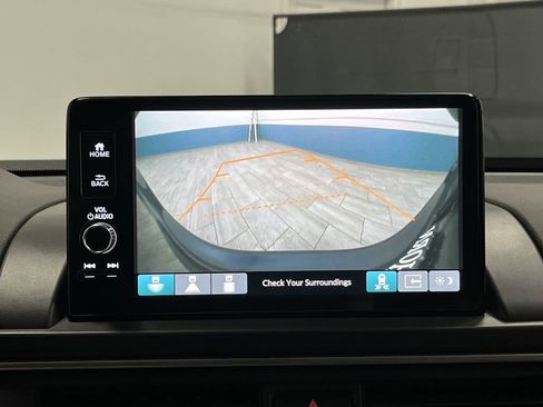 Used 2023 Honda Pilot EX-L image 9