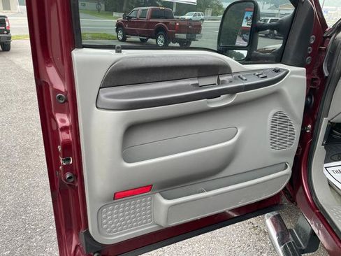 Used 2006 Ford F250 XLT AWD/4WD image 14