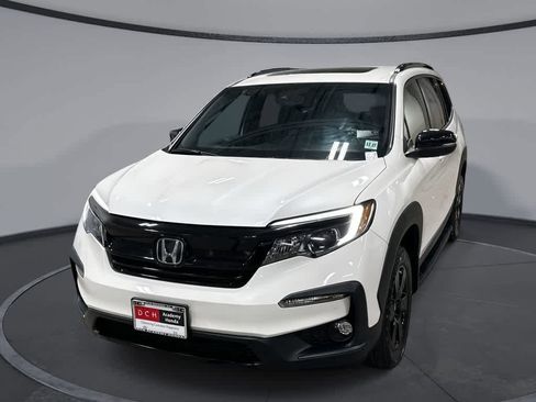 Used 2022 Honda Pilot TrailSport image 1