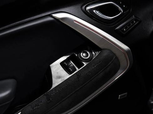 Used 2017 Chevrolet Camaro LT image 43