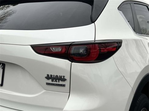 Certified 2022 MAZDA CX-5 AWD 2.5 S w/ Preferred Package image 6