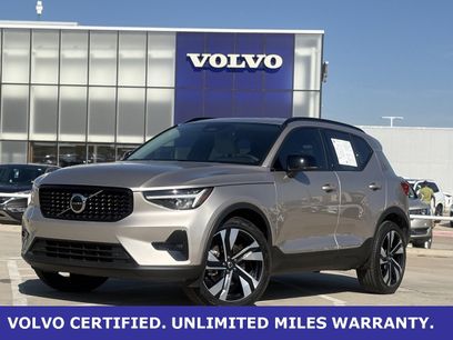 Certified 2023 Volvo XC40 B5 Plus w/ Protection Package Premier