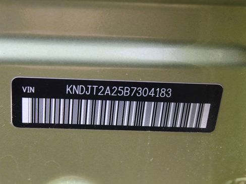 Used 2011 Kia Soul + image 8